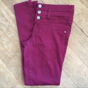 BUNDLE 2/$25! No Boundaries Burgundy Jnr 7…